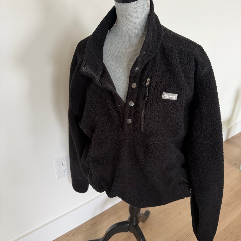 Avalanche Men's Black Fleece Pullover Jacket